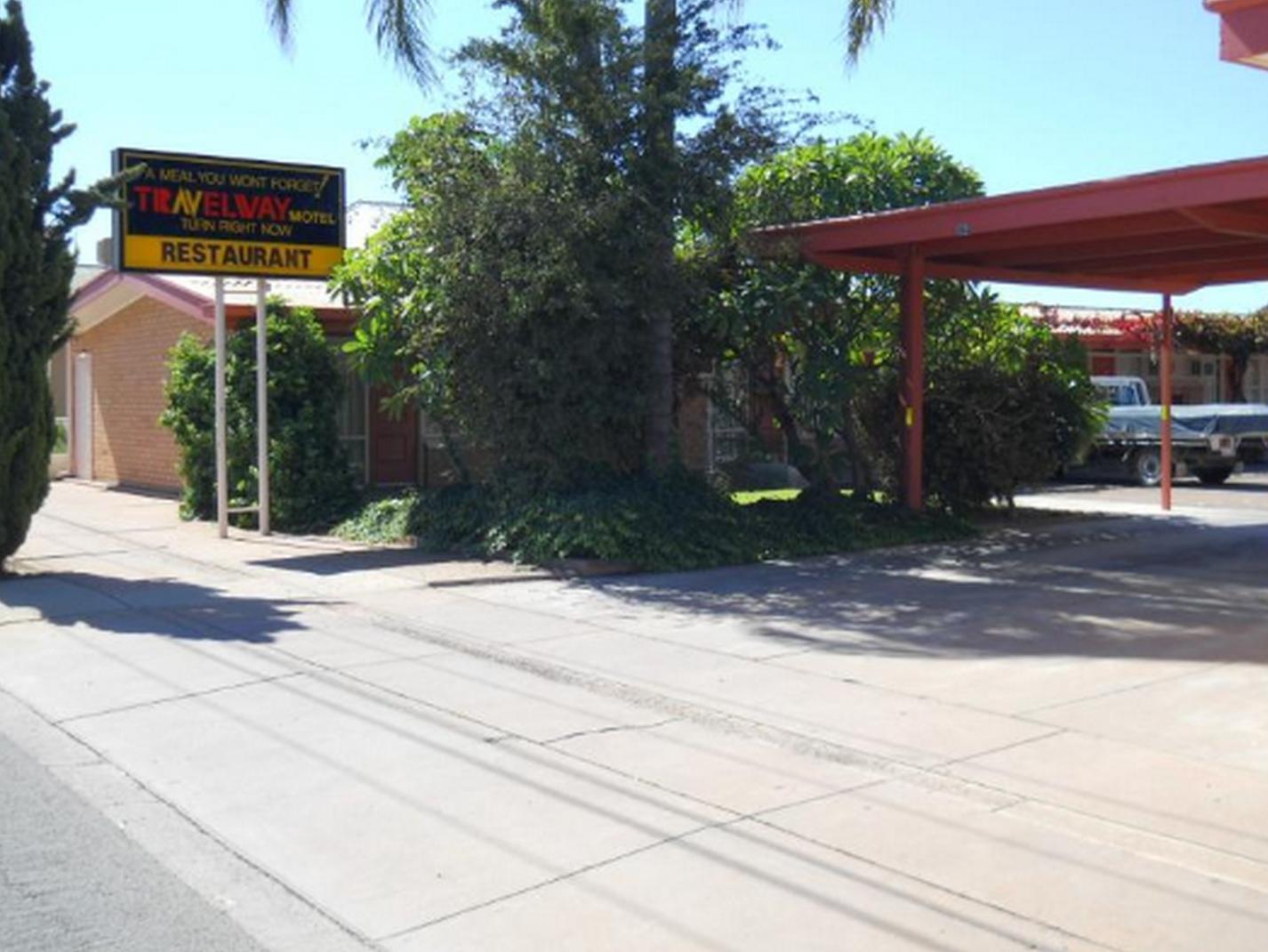 Travelway Motel Port Pirie Bagian luar foto