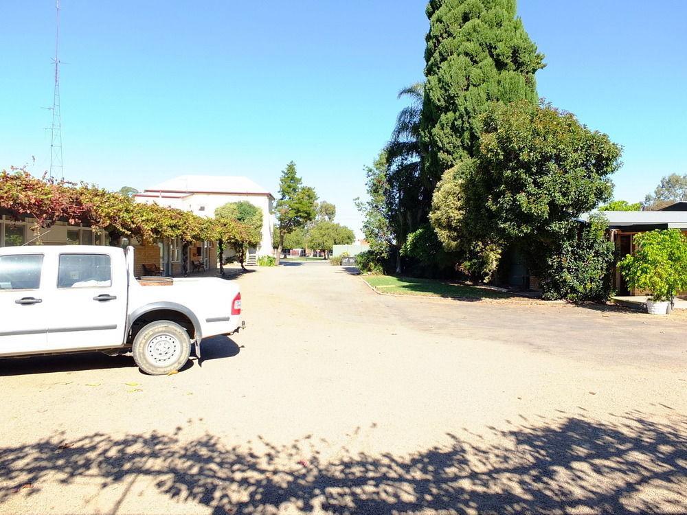 Travelway Motel Port Pirie Bagian luar foto