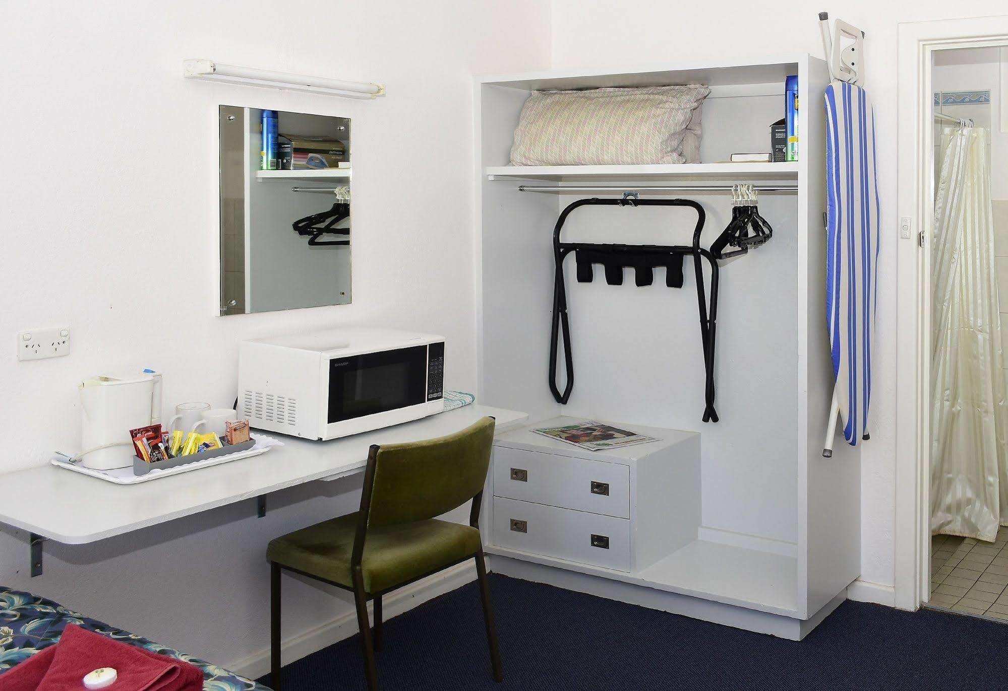 Travelway Motel Port Pirie Bagian luar foto