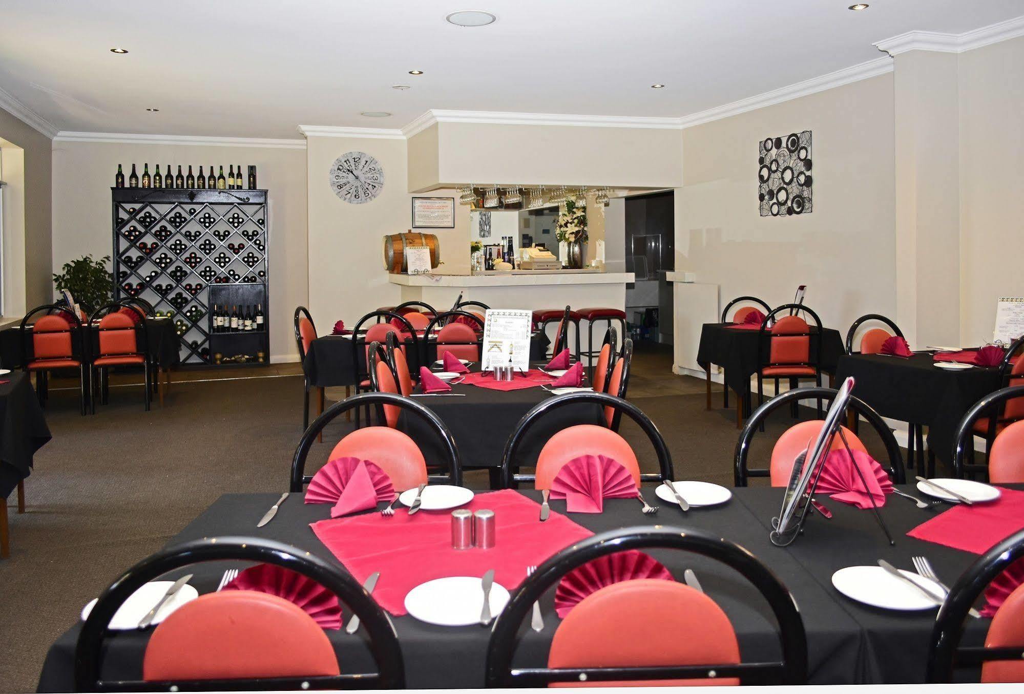 Travelway Motel Port Pirie Bagian luar foto