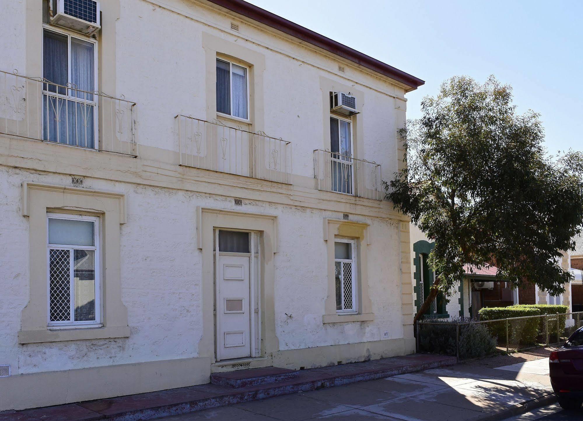 Travelway Motel Port Pirie Bagian luar foto